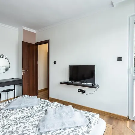 мястото Apartament Burgas City