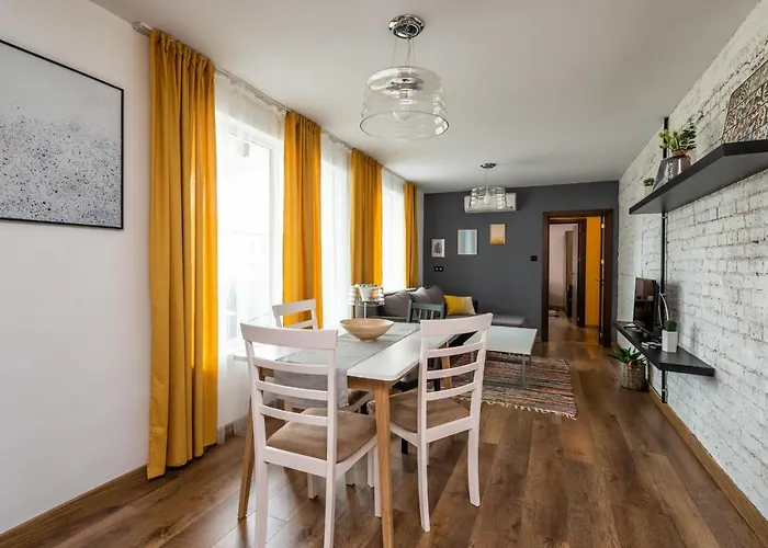 мястото Apartamento *